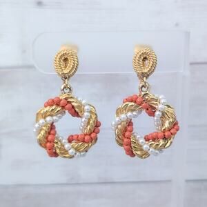 Vintage Goldette Clip On Earrings Stunning Dangle Earrings 1970's or Earlier